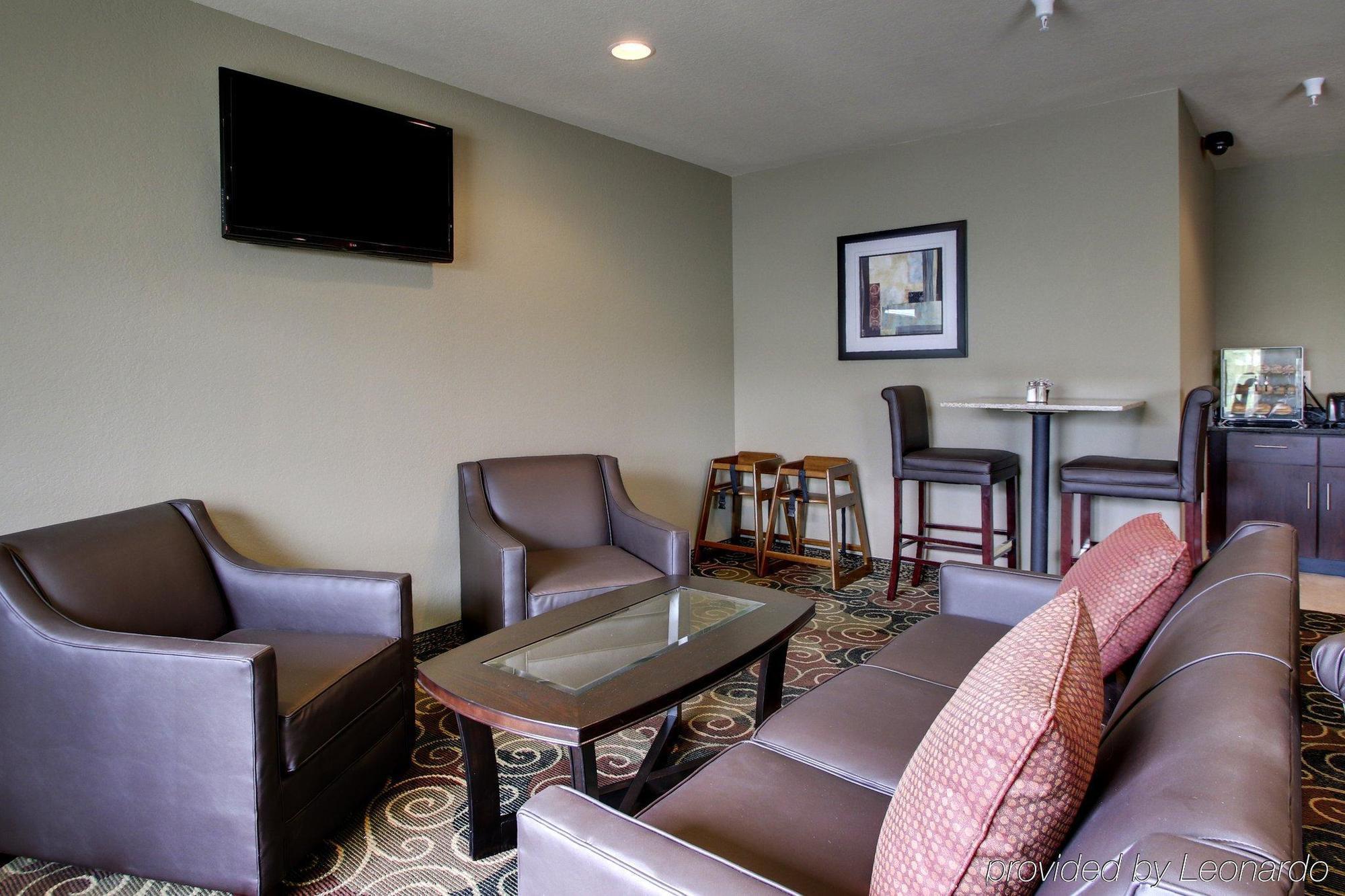 Cobblestone Inn & Suites - Avoca Exterior foto
